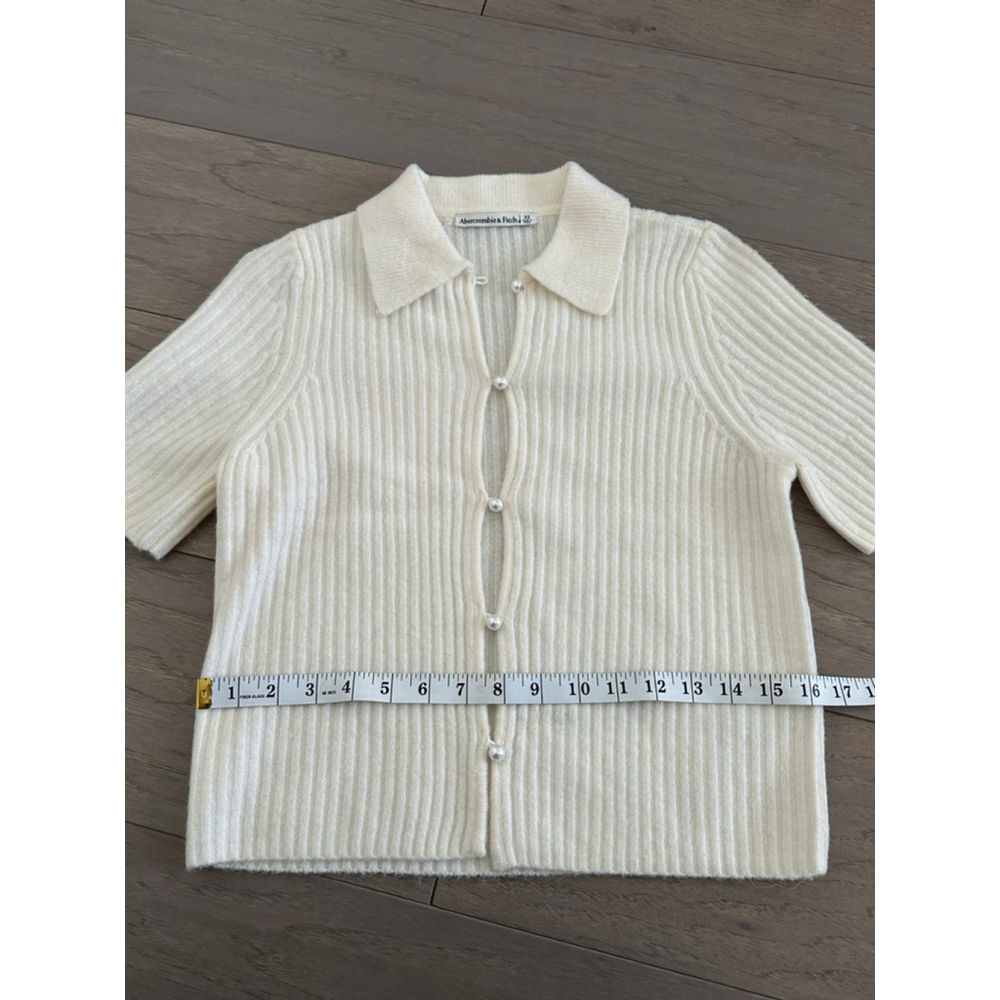 Abercrombie & Fitch Cream Ribbed Button Up Cardigan - Picture 6 of 8